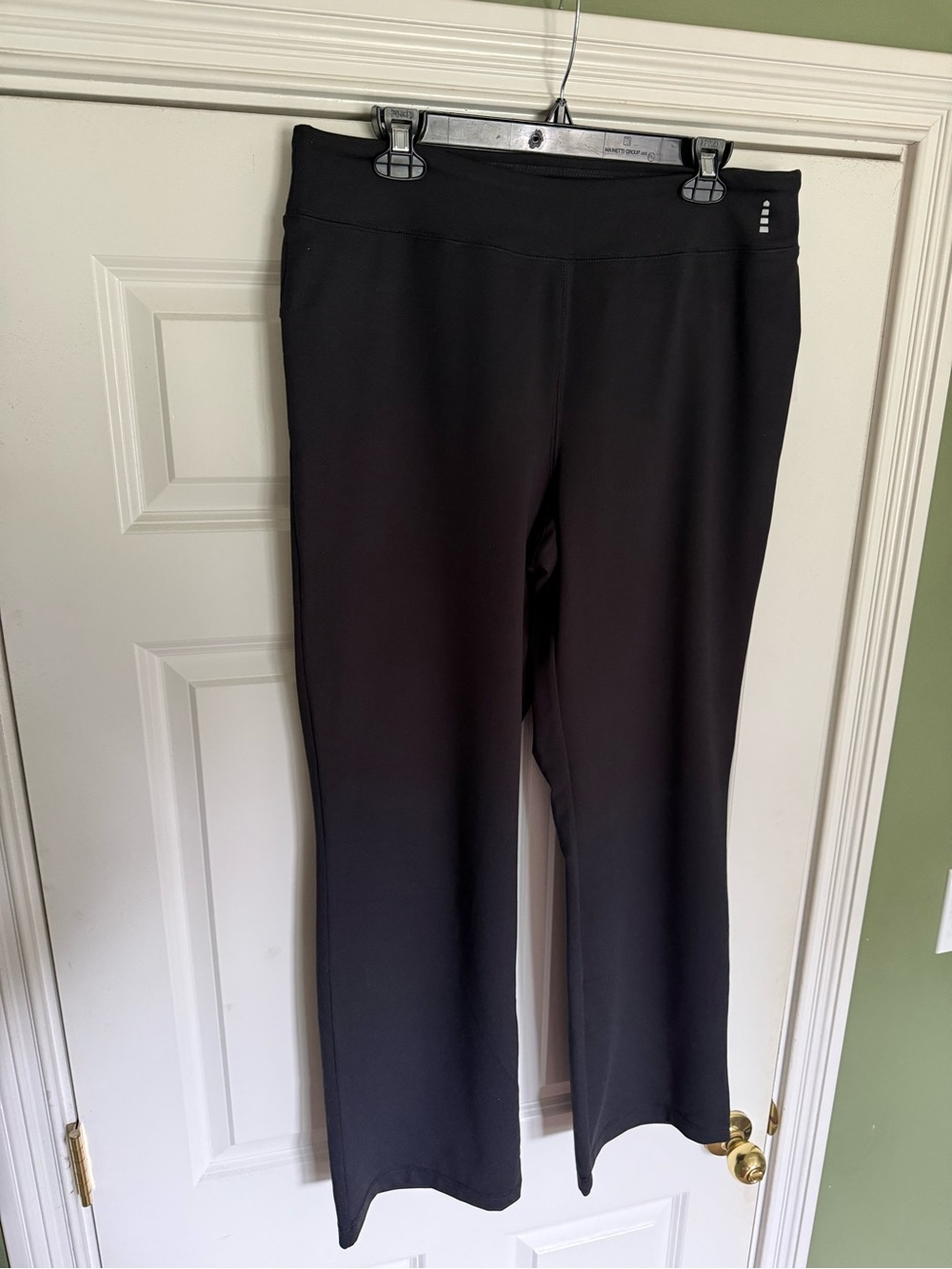 Lands' End Sport Black Straight leg Women's Pants